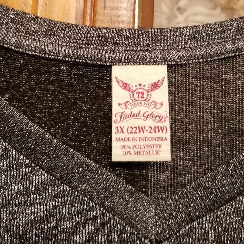 Faded Glory 3x Sparkle shirt (silver)